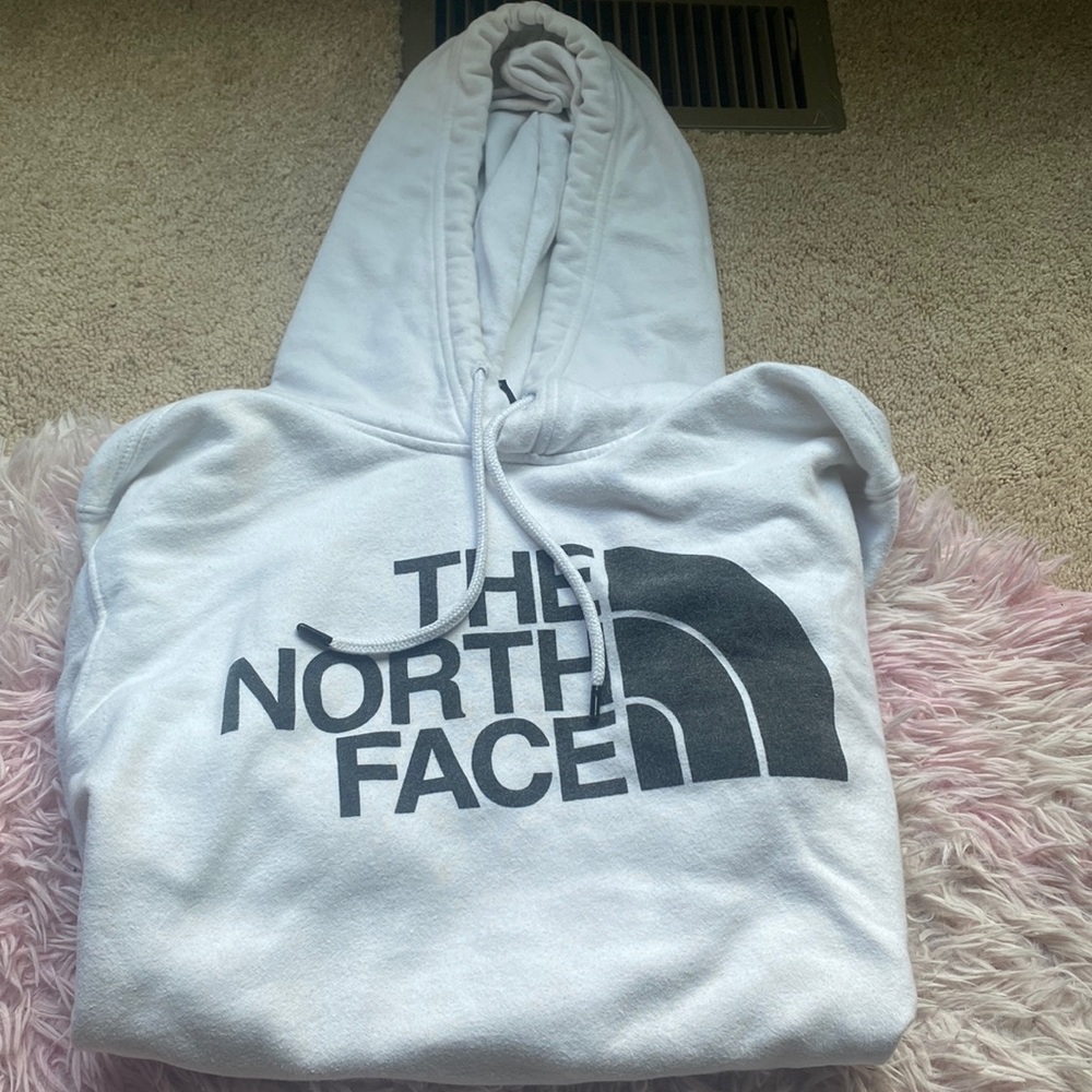 Men’s Large North Face White Hoodie